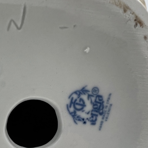 Early 1980’s, Tengra Girl  with Ducks / Flower / Geese - Picture 6 of 6